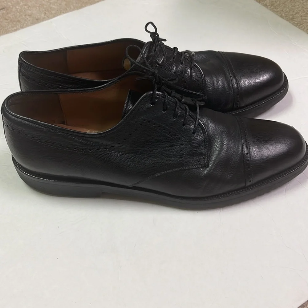 Men’s Salvatore Ferragamo Black Leather Cap Toe Lace Up Size 9M